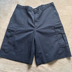 Dickies Men's Navy Cargo Shorts size 36